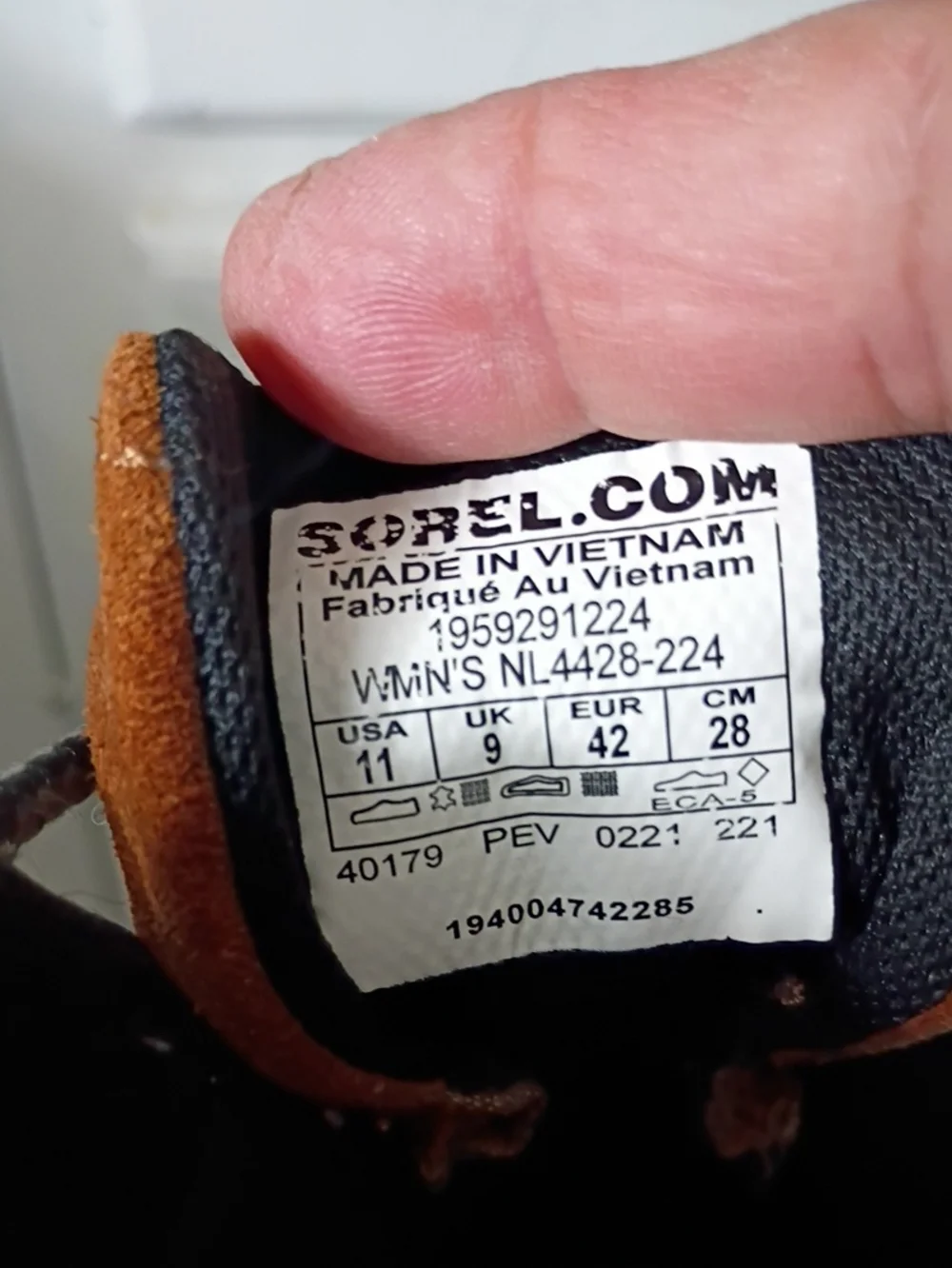 Sorel Waterproof Tan, Gray & Black Lace-Up Boots